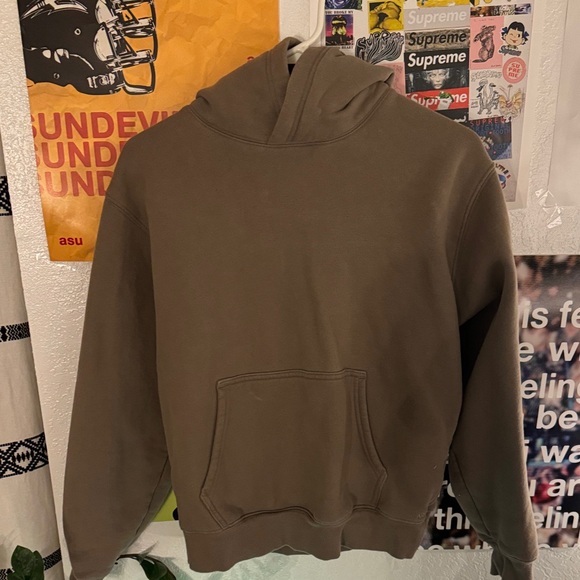 Aritzia Jackets & Blazers - Aritzia Hoodie